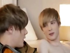Skinny Twinks