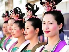 चीन की खूबसूरत महिलाओं