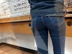 coed shopper coreano - levi jeans - franco culo coed shopper coreano - levi jeans - franco culo