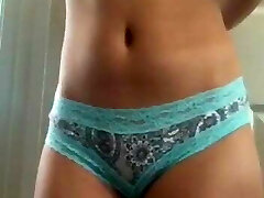 Stunner removing cloths and masterbating