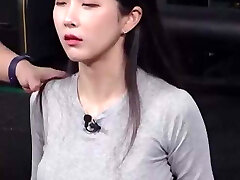 Focus On Hyunyoung's Pointy Funbags