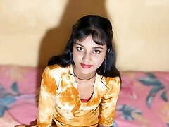 Leave friend's sister in her house after leashing. Mate's sister