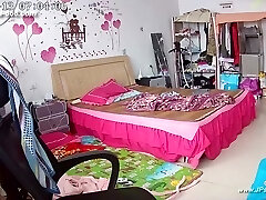 Hackers use the camera to remote monitoring of a paramour's home life.334 Hackers use the camera to remote monitoring of a paramour's home life.334