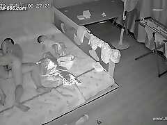 Hackers use the camera to remote monitoring of a paramour's home life.357_2