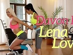 Asian fitness coach licks blonde Milf Asian fitness coach licks blonde Milf