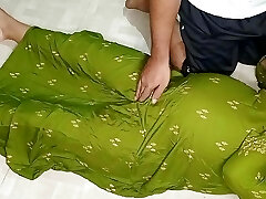 AuNty Ko kiTchen M uSke laDke N cHodne ka man hAi boLke cHoot maRi AuNty Ko kiTchen M uSke laDke N cHodne ka man hAi boLke cHoot maRi