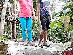 Village Girlfriend Hump With Her Boyfriend in Crimson T-shart in Outdoor ( Official Video By Villagesex91)