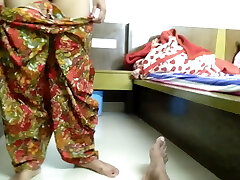 Married Sister-in-law Has Sex With My Best Friend In Hotel MMS