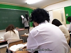 College nurse Nahomi Asakura makes a patient hard and cum