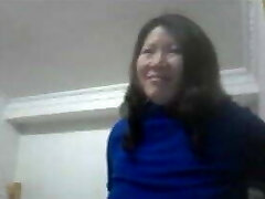 Chinesische Frau zeigt Titten auf webcam