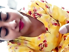 Desi College gf fuck in oyo (Hindi audio) Desi College gf fuck in oyo (Hindi audio)