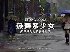 ModelMedia Asia - Picked Up On The Street - Song Nan Yi-MDAG – 0002 – Best Original Asia Pornography Video