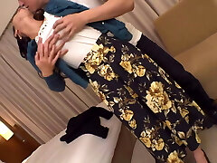 Picking Up a First-Class Lady, Rich, Gorgeous, Mature Woman vol.28 - Part.2