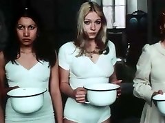 Salo best clips - 1975 - Dormitory scene
