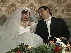 Angelica Bella and Zara Whites in a old-school Italian vid Angelica Bella and Zara Whites in a old-school Italian vid