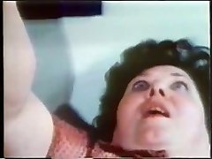 Retro Plus-size 01