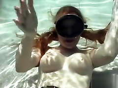 des masques vintage étonnants sous l'eau