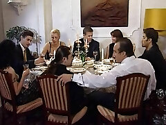 Eredita Perversa - (FILM Originale) Eredita Perversa - (FILM Originale)