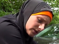 taxi driver romps cheeky muslim girl