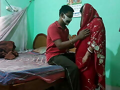 Salu bhabhi real plumb with stepbrother Salu bhabhi real plumb with stepbrother