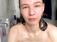18yo highly Skinny Teen Girl with small tits and monstrous Labia fucks herself till Squirting