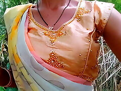 Indian Village Desi Girls – Outdoor Natural Boobs – Hindi