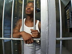 Horny police woman bj's the prisoner's man sausage in his cell