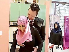 Arab step Daughter In Hijab Smashes Ella Knox
