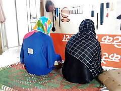 2 Muslim hijab college girl sex with 1 stud hard fucked pussy and anal sex 2 Muslim big boobs girl hard fuck-fest slit and anal sex ha