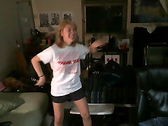 Peach Asian Woman Cheesy Dance