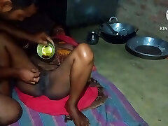 Groped wife with mustard oil in the morning