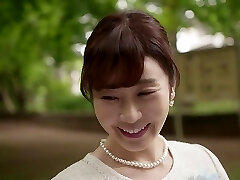 大島優香 再婚相手の連れ子に卒業祝いセックスをあげる 大島優香 再婚相手の連れ子に卒業祝いセックスをあげる