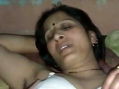 indian aunty plumbed with secret lover in her home