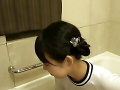 le mie tette continuano a crescere! vuoi mungerli? (parte 4) le mie tette continuano a crescere! vuoi mungerli? (parte 4)