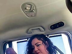 slut mi ha scopato sulla mia pausa, nella parte posteriore del suo furgone in pubblico