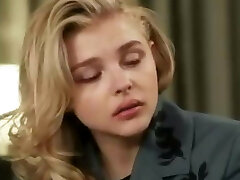 BLABBER MOUTH JESSIE O. Introduces BIG MOUTH BITCHES