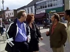 British Mayores Yvonne recogido en la calle