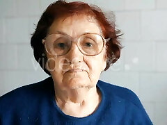 granny looking for act