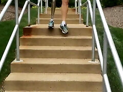 thigh amp on steps