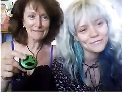 Real mother and not daughter-in-law Webcam 85