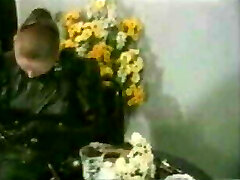 la señora domina mucama crossdresser la señora domina mucama crossdresser