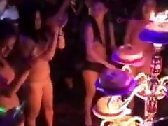 fiesta de sexo en el club