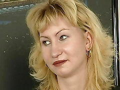 Willige Cougar will den kleinen Spatz Willige Cougar will den kleinen Spatz