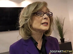 Nina Hartley Folla Chicos Negros En Busca De Votos Nina Hartley Folla Chicos Negros En Busca De Votos