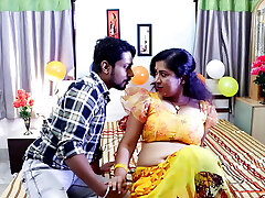 Anniversary ke din pati patni ne kiya bahut jordar bang-out Anniversary ke din pati patni ne kiya bahut jordar bang-out