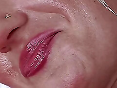Blonde Milf in High Heels Loves Solo Sex