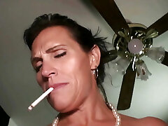 Cougar MILF Teacher Gives Extra Credit to Student Cougar MILF Teacher Gives Extra Credit to Student