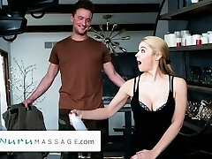 nurumassage sarah vandella daje walący prezent swojemu pasierbowi wojskowemu