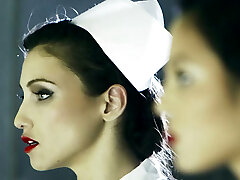 Perwersyjne pielęgniarki w centrum medyczne kurwa pacjenta z Strapon