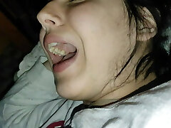 chudy nastolatek cieszy się dużym kutasem i cieszy się dobrym creampie chudy nastolatek cieszy się dużym kutasem i cieszy się dobrym creampie